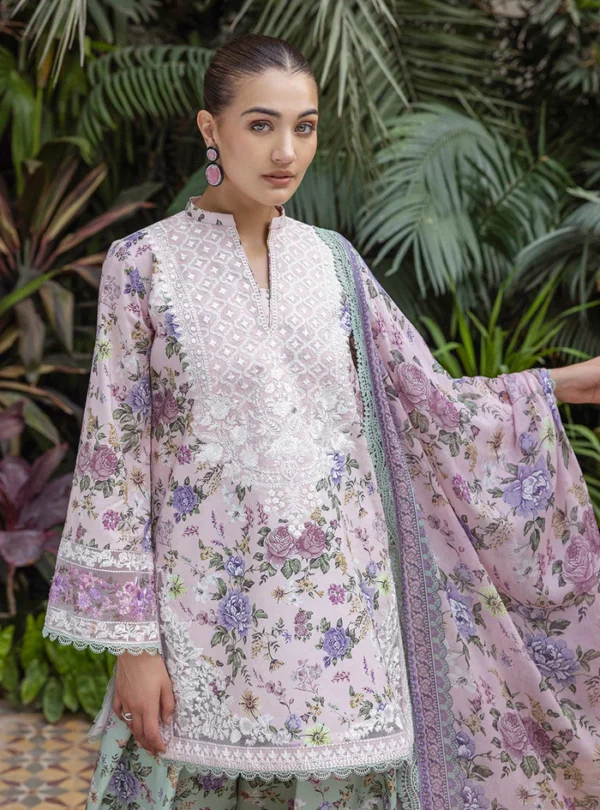 Amere Zainab Chottani - Tahra Lawn 25 Vol 2